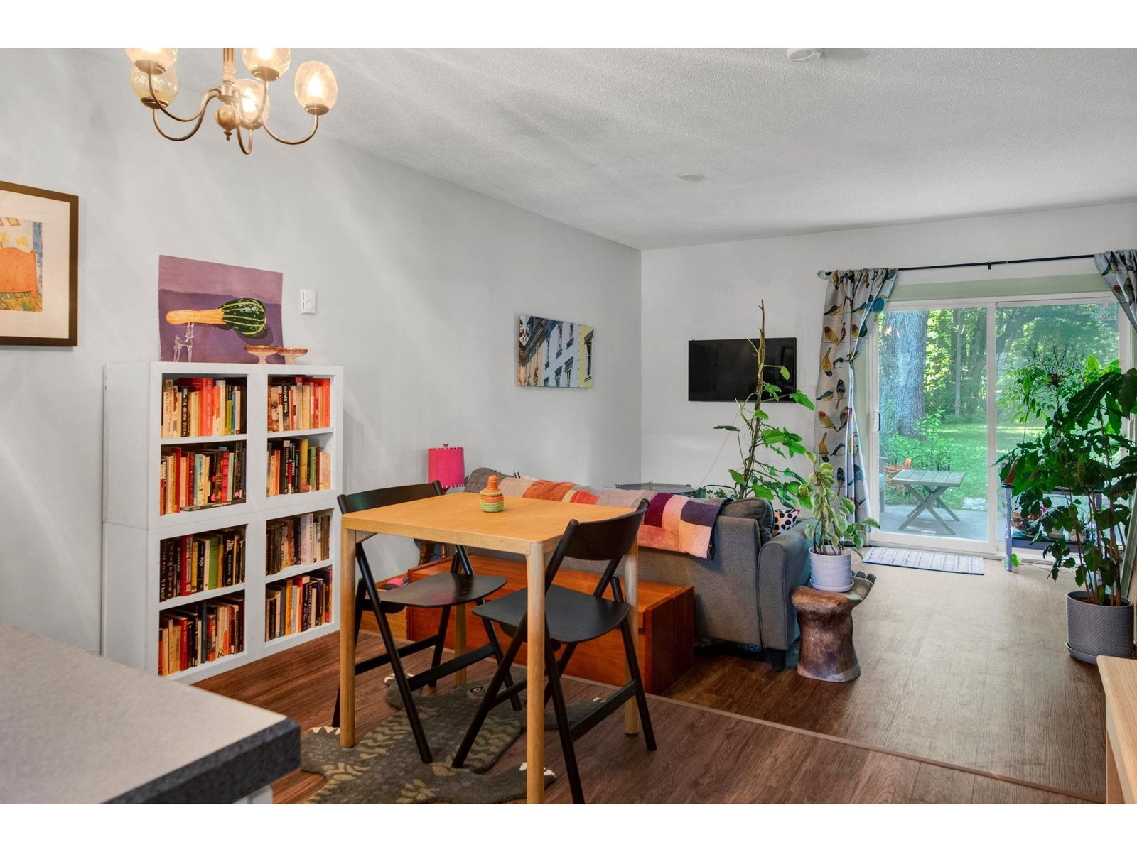 107 Wells Avenue, Unit 5