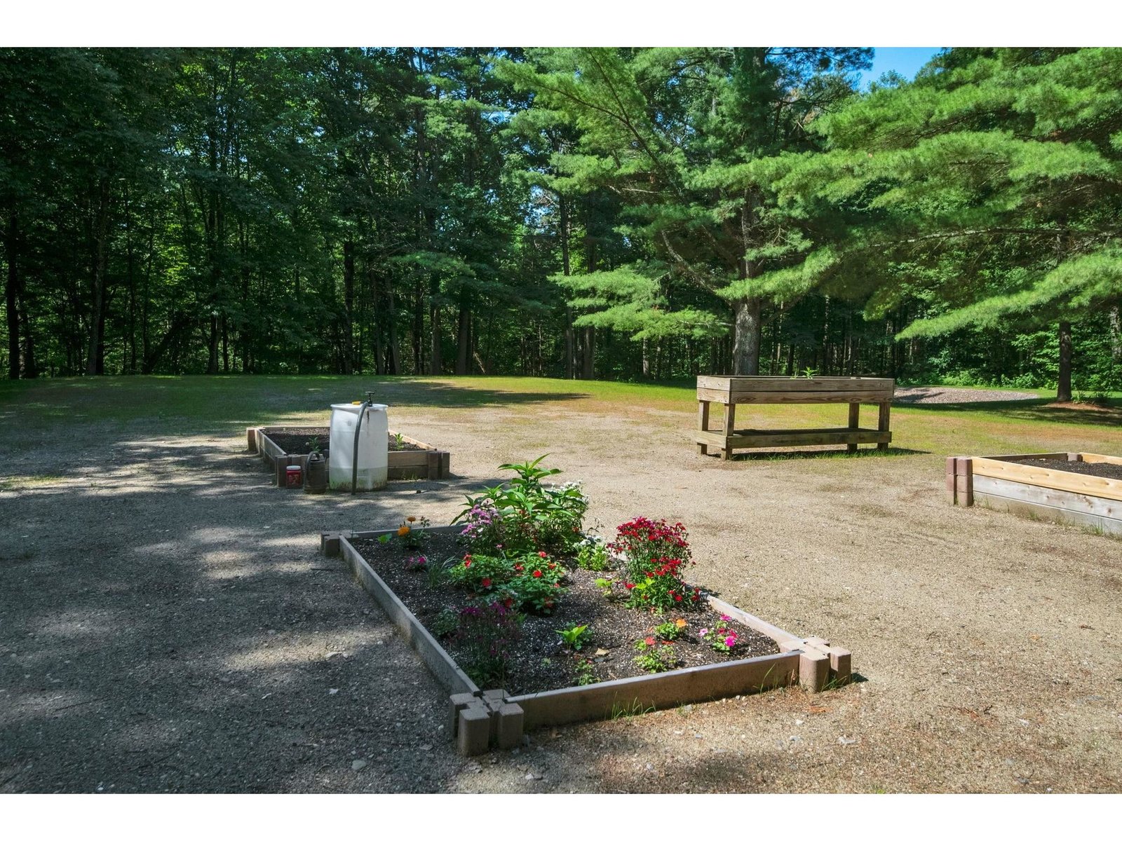 107 Wells Avenue, Unit 5