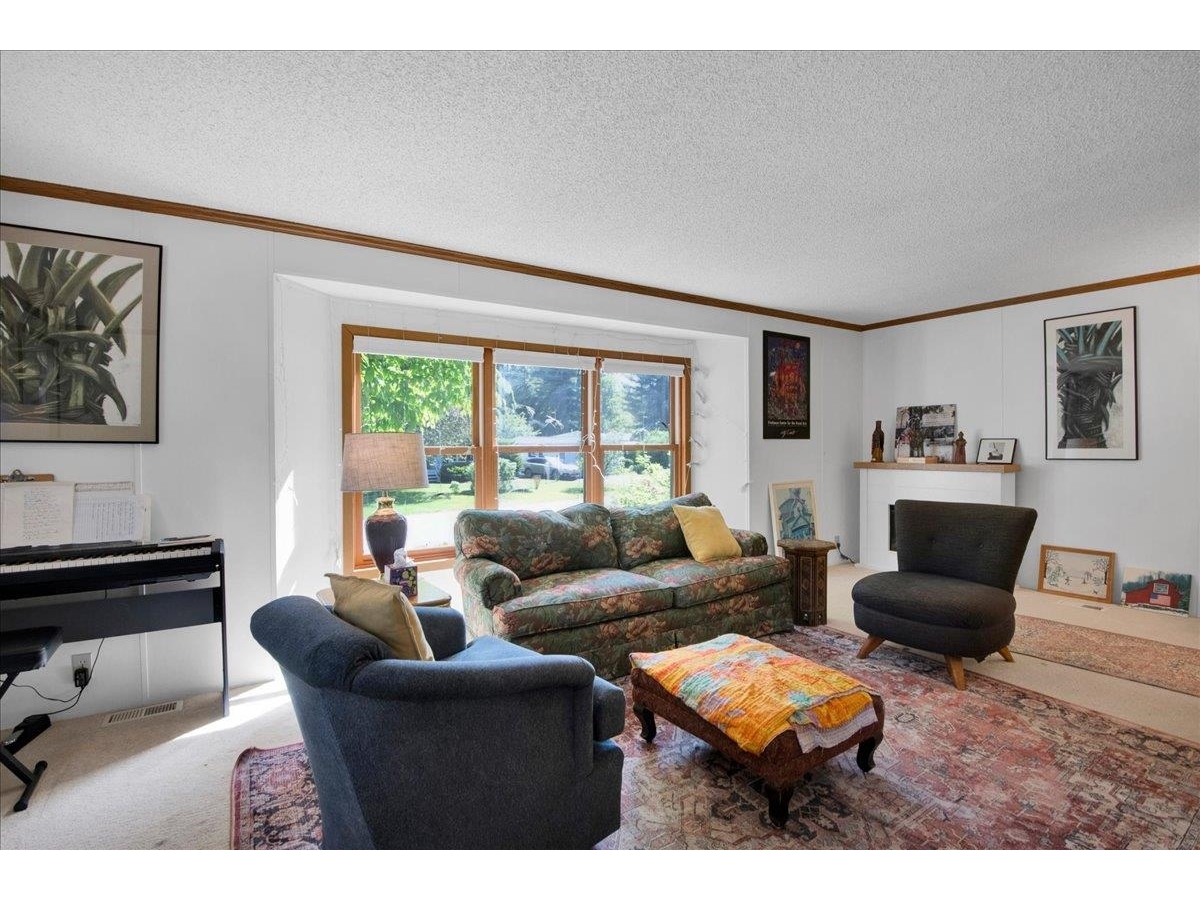 107 Williston Woods Road