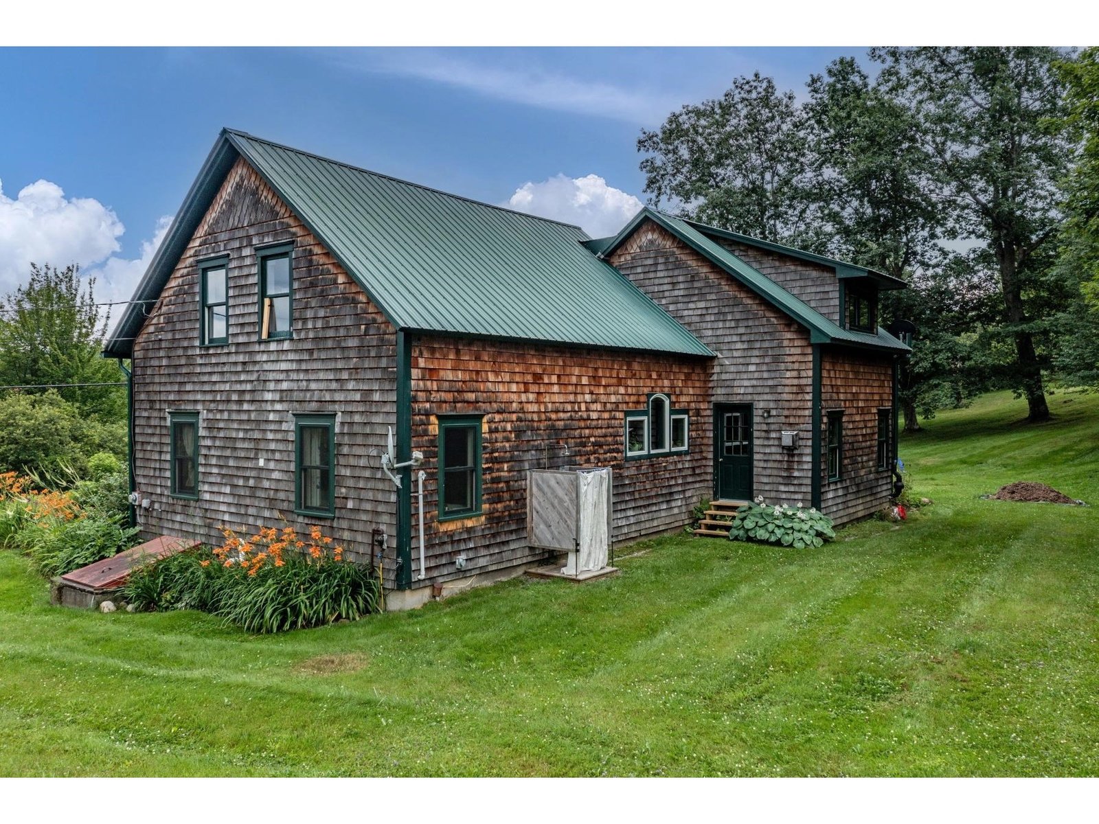 1076 Brown Hill Road