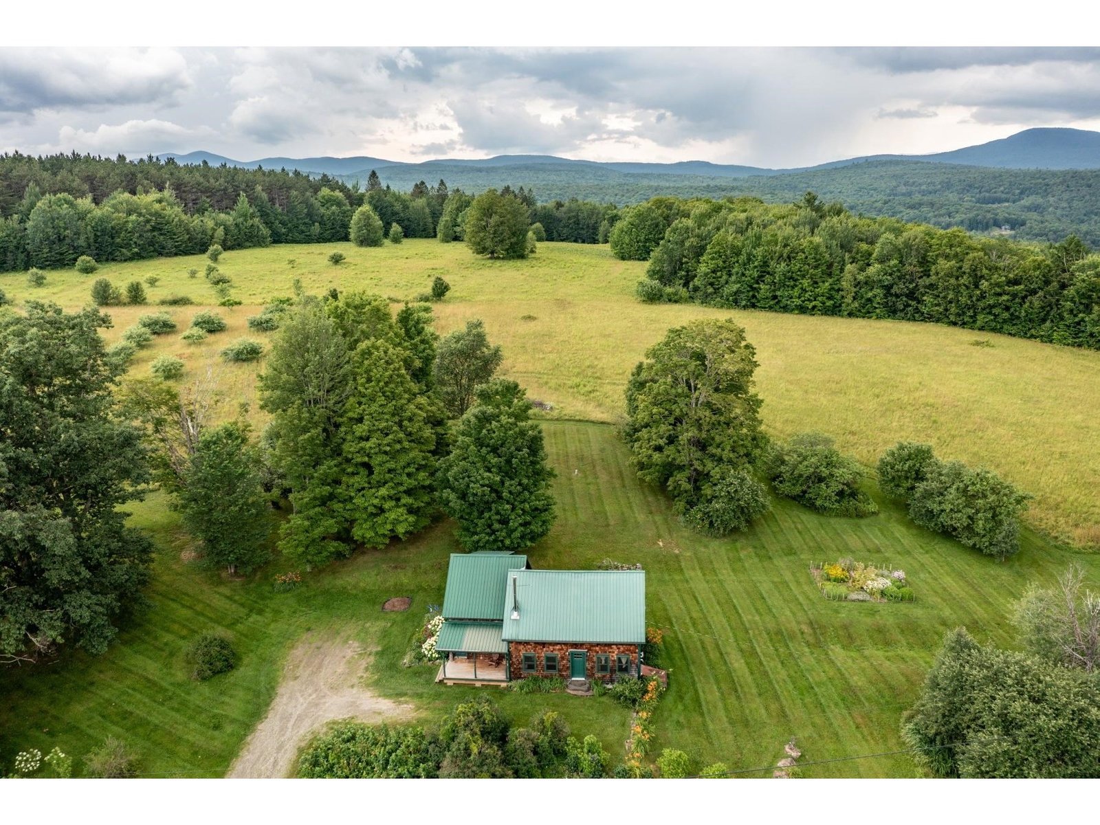 1076 Brown Hill Road
