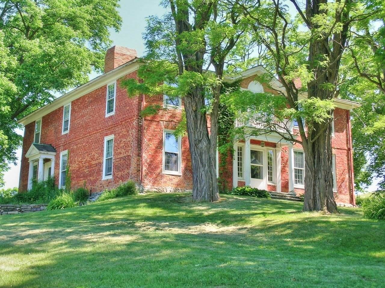 1078 Doolittle Road