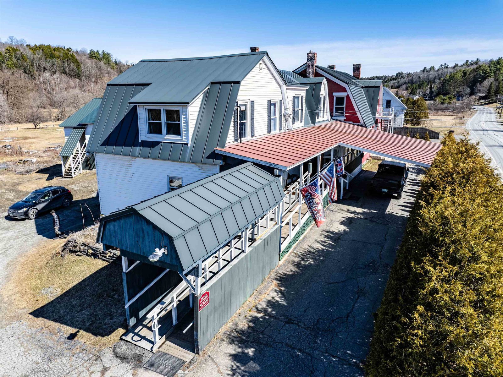 1079 S Barre Road, Barre Town