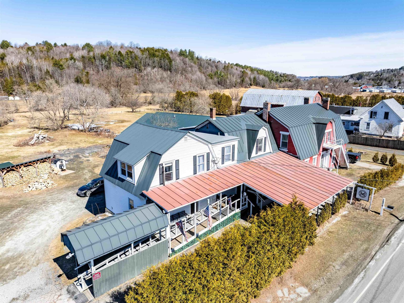 1079 S Barre Road