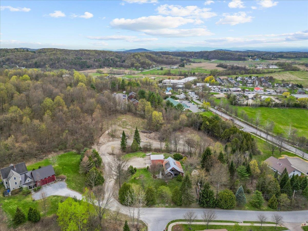 108 Thorn Bush Road, Hinesburg