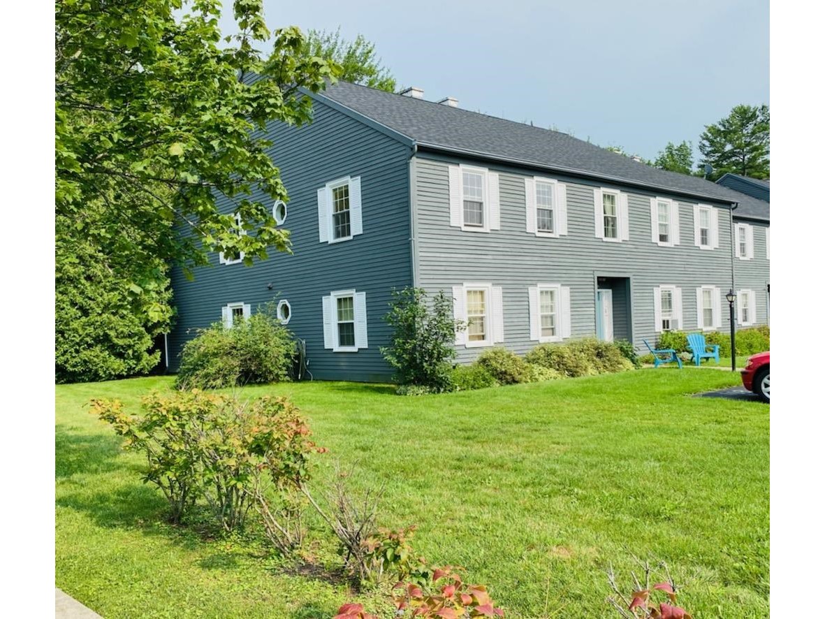 108 Twin Oaks Terrace