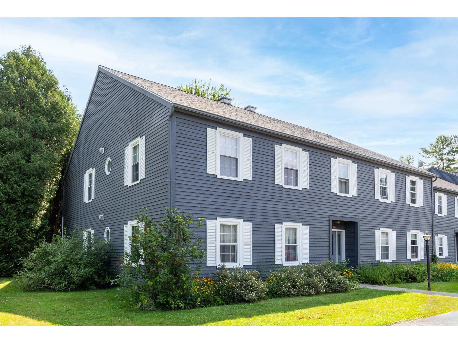 108 Twin Oaks Terrace