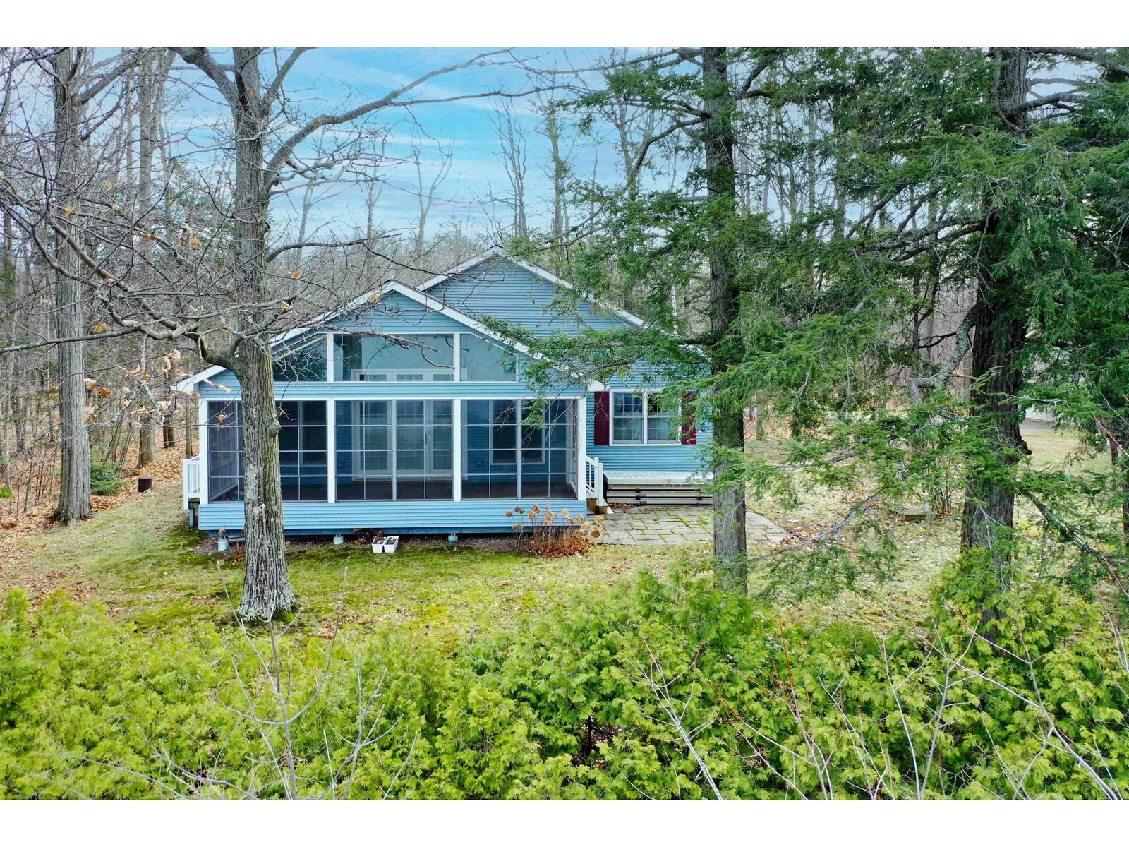 1080 Savage Point Road, North Hero