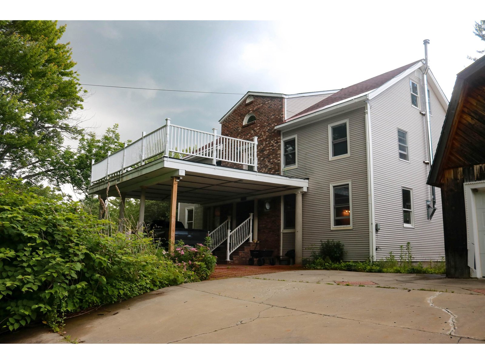 1081 Beaver Meadow Road