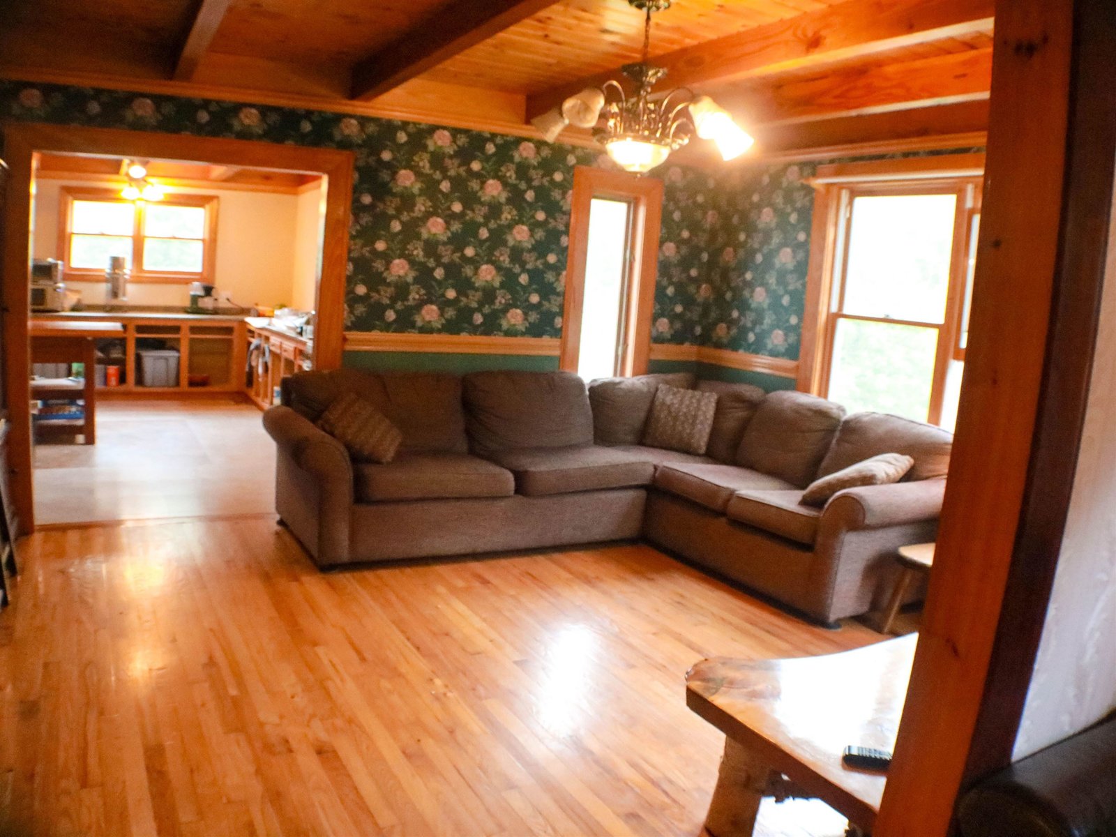 1081 Beaver Meadow Road
