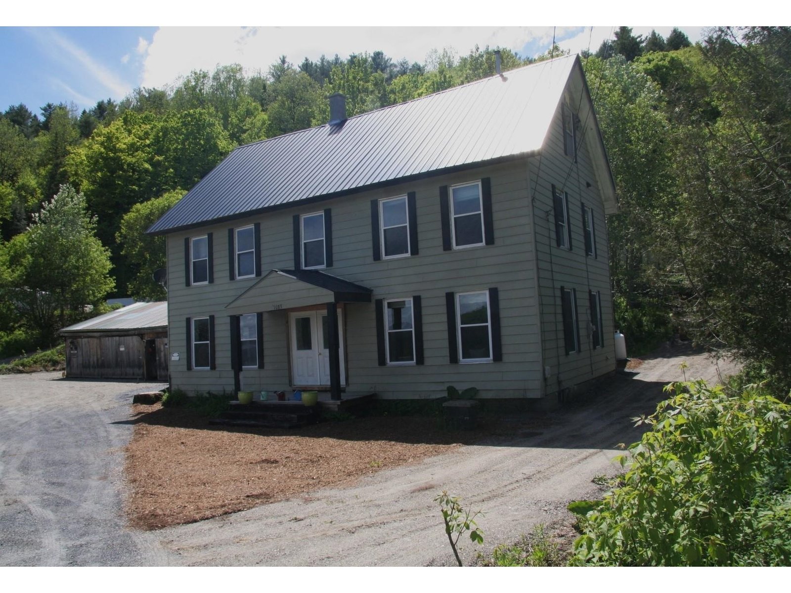 1083 Back Center Road, Lyndon