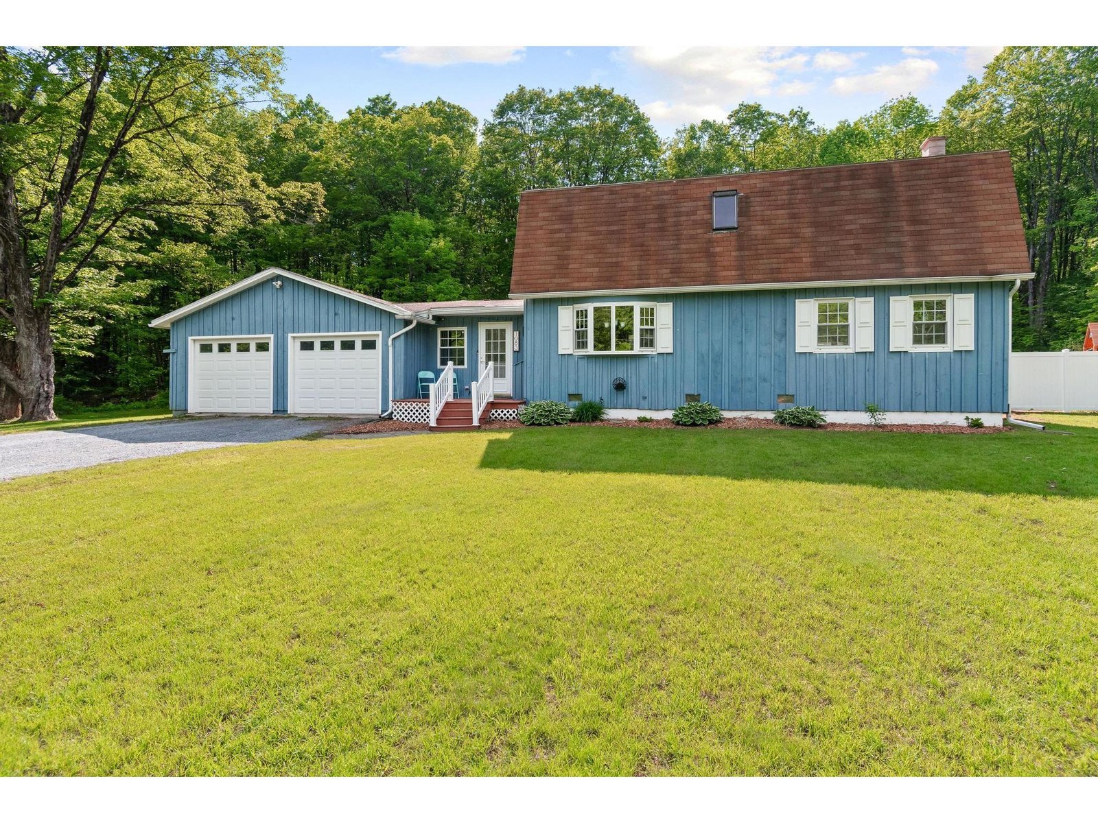1083 North Road, Hinesburg