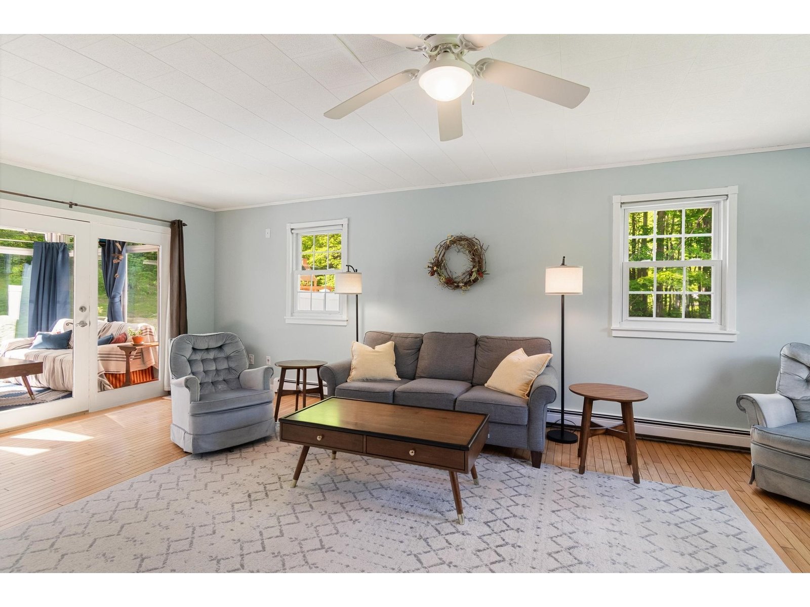 Light & Bright Living Room