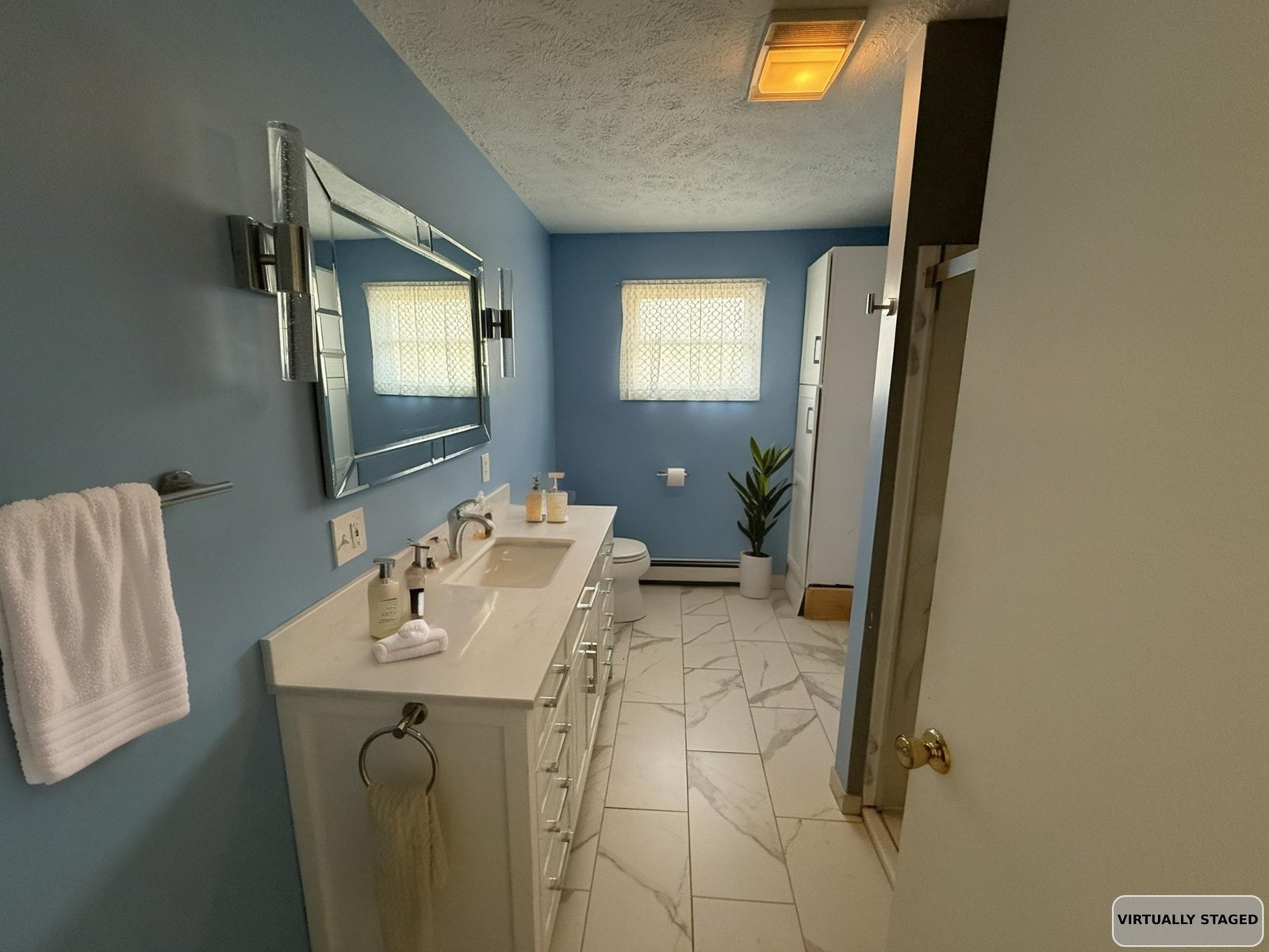 Upstairs Bathroom