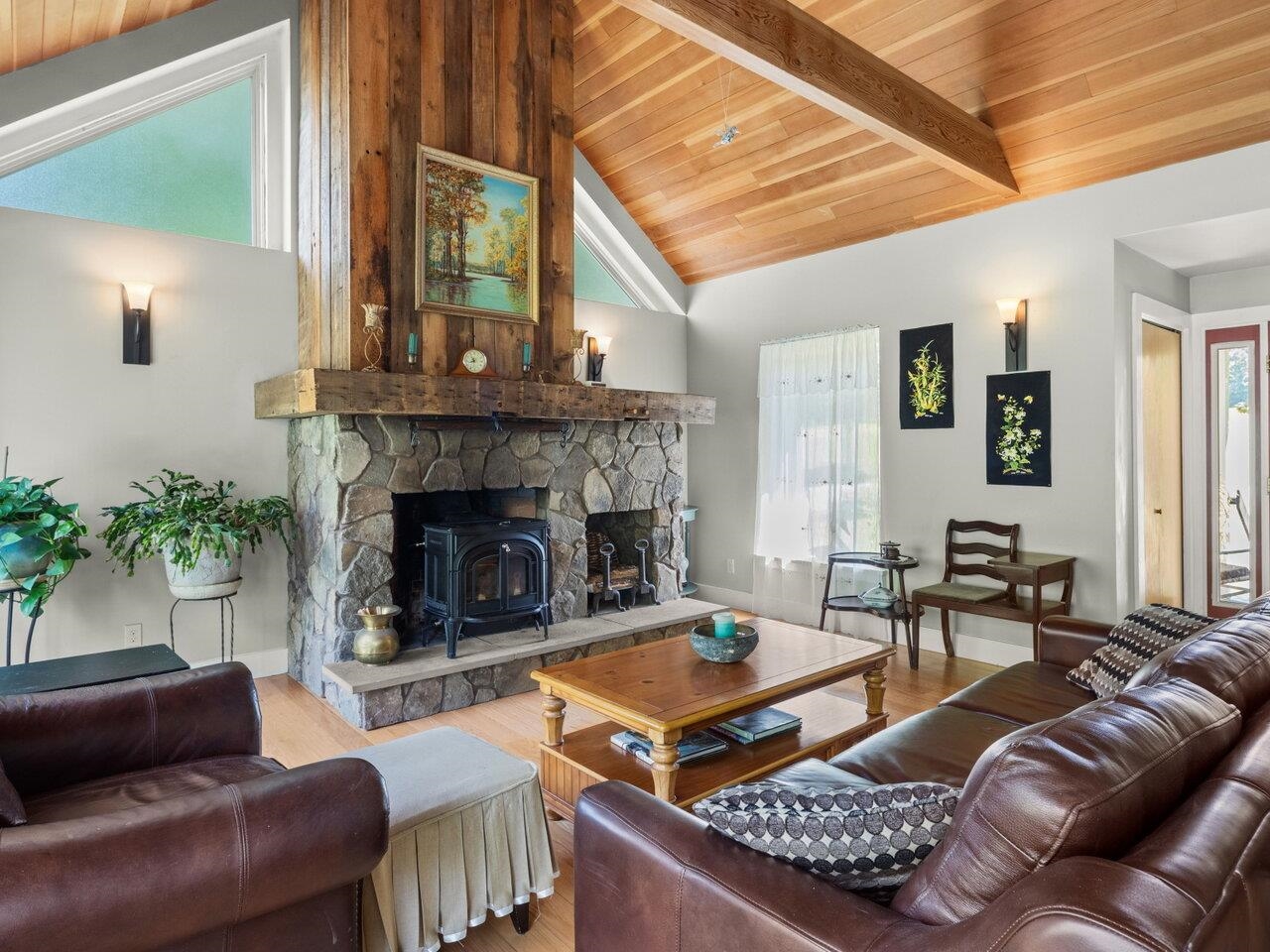 Cozy Fireplace