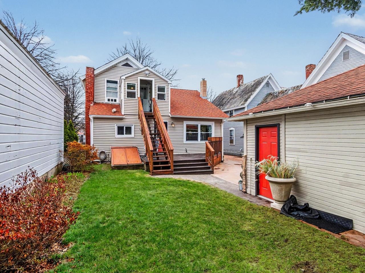 109 Elmwood Avenue