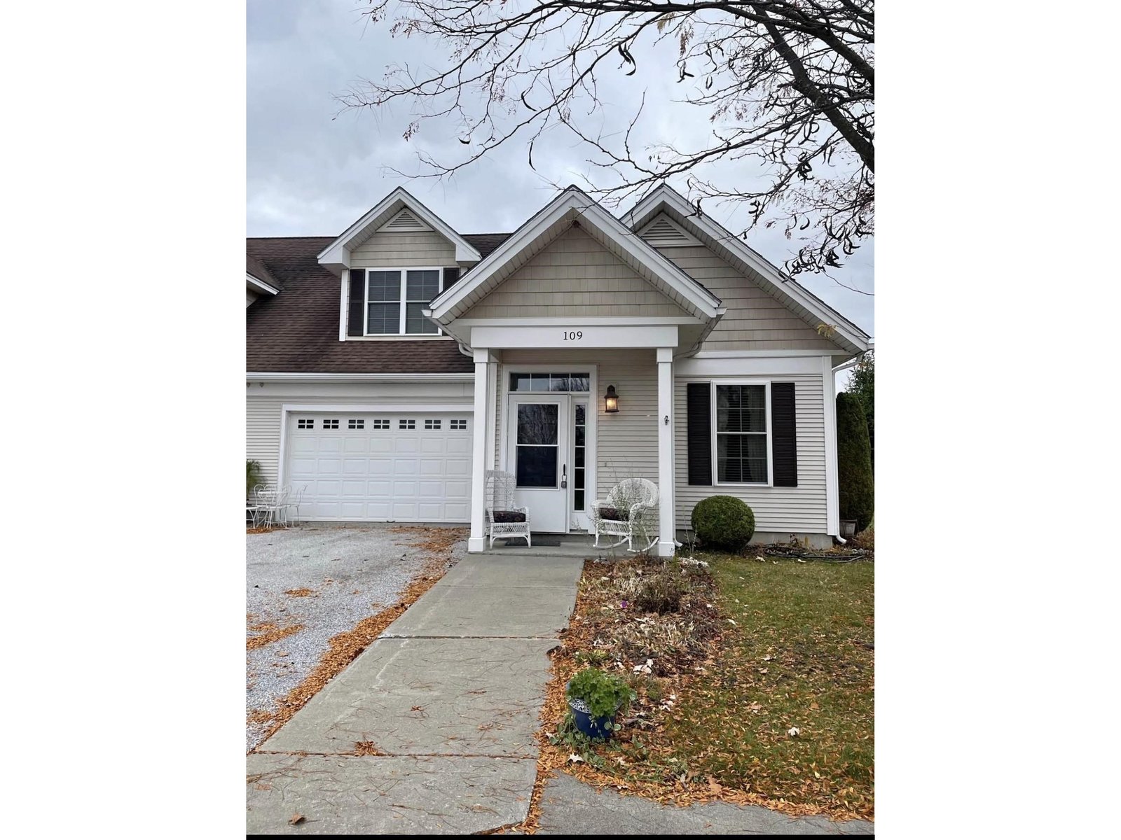 109 Garden Circle, St. Albans Town