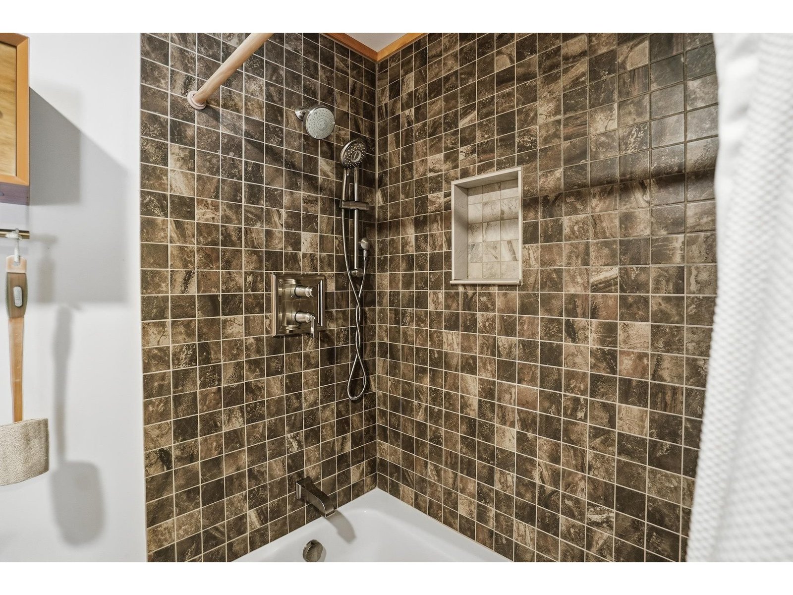 1090 Center Road, Unit #1