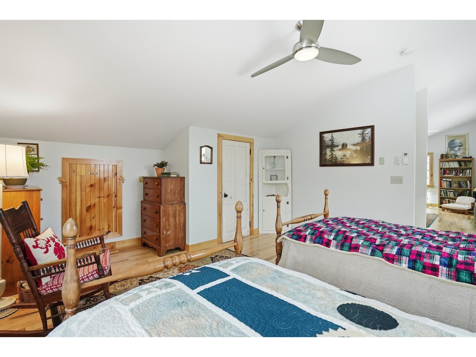1090 Center Road, Unit #1