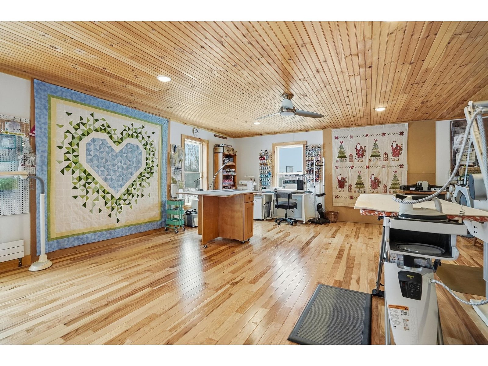 1090 Center Road, Unit #1