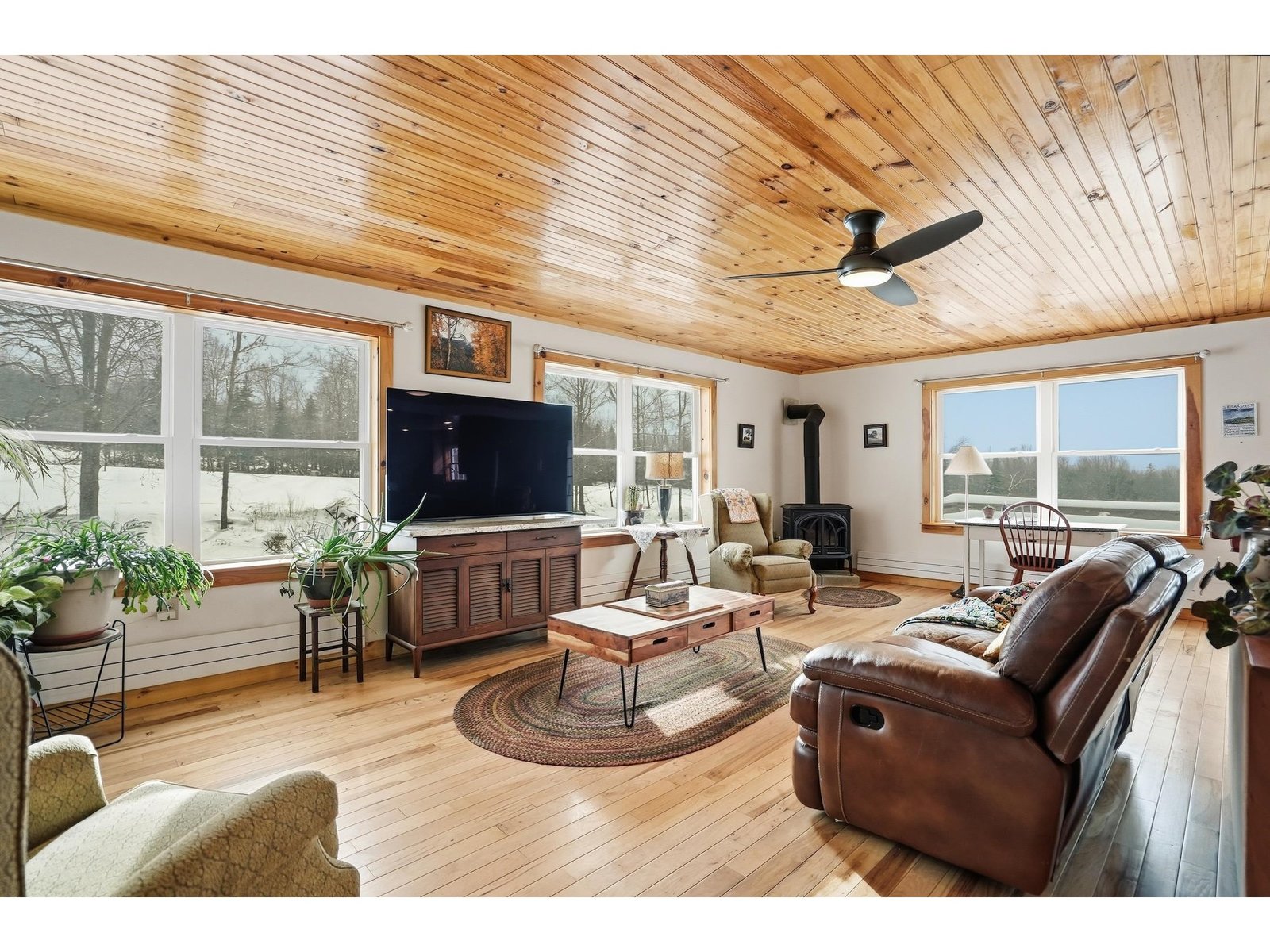 1090 Center Road, Unit #1