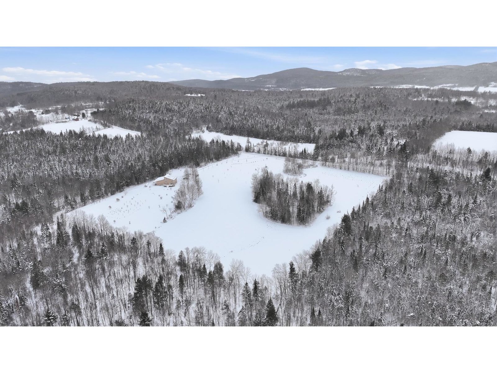1090 Center Road, Unit #1