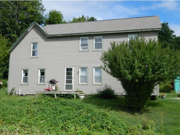 1092 Roscoe Rd