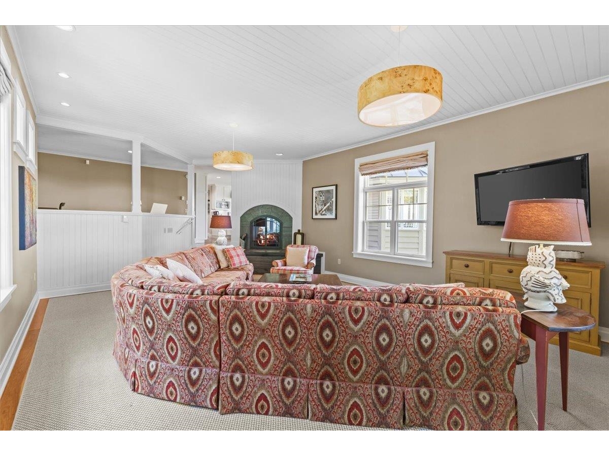 1097 Taber Ridge Road