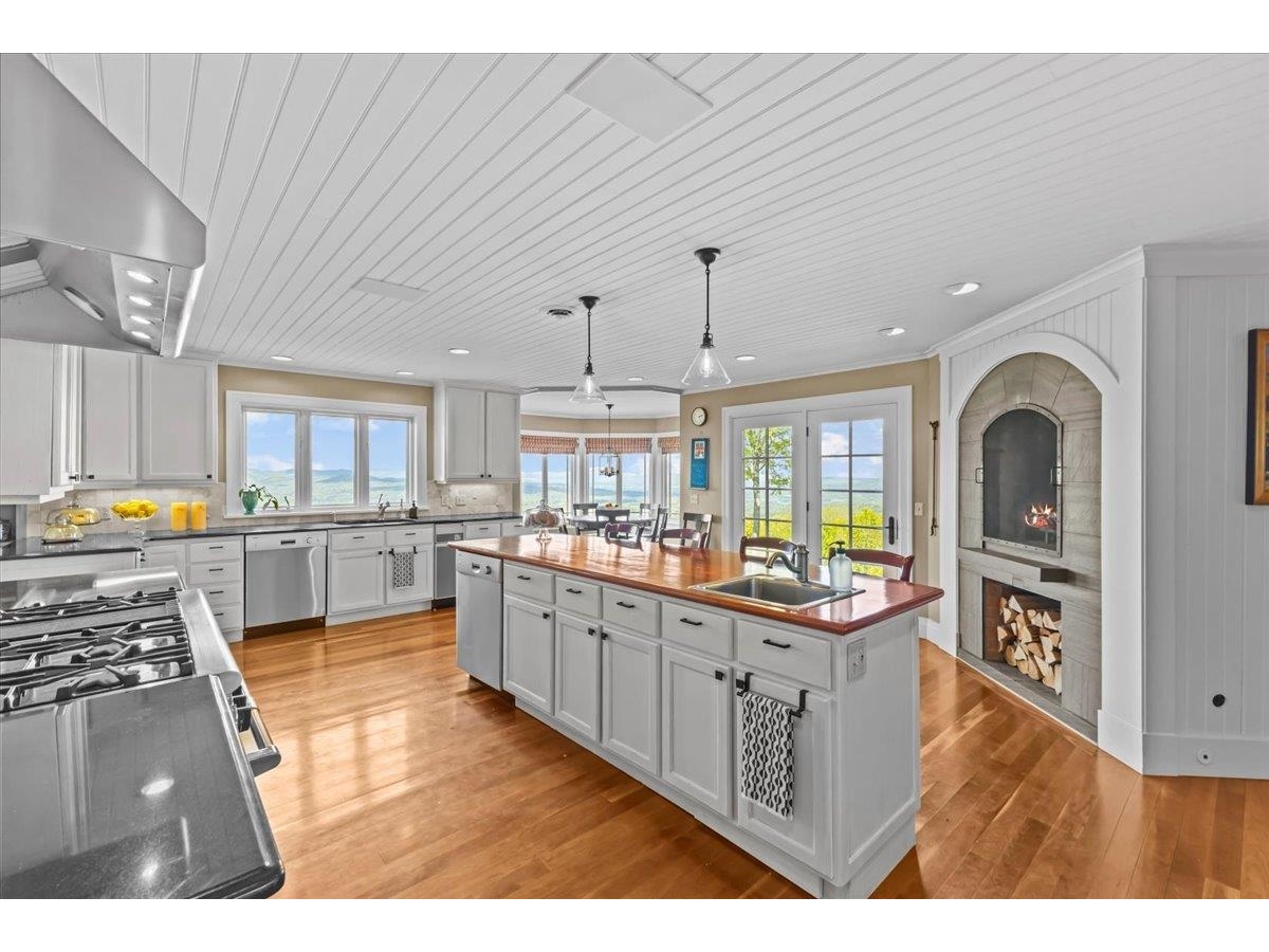 1097 Taber Ridge Road