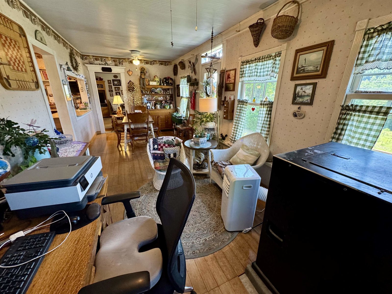 1098 Creamery Road