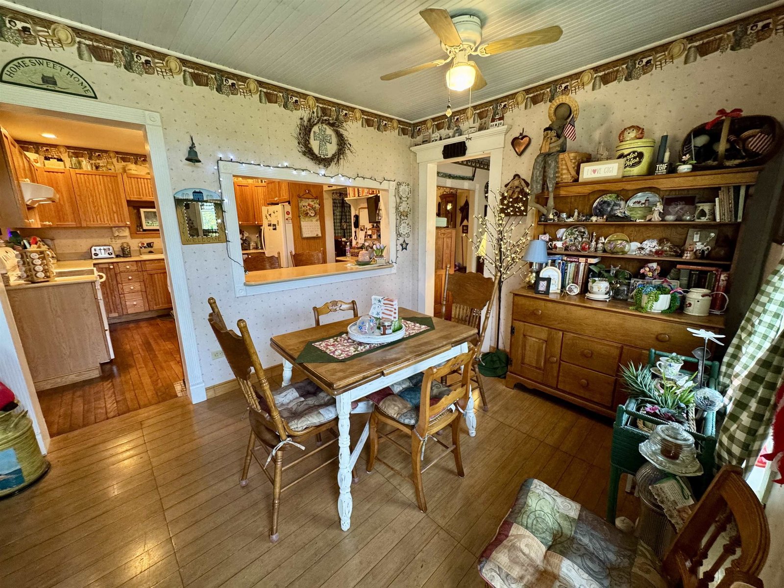 1098 Creamery Road