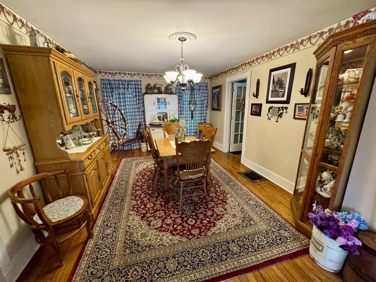 1098 Creamery Road