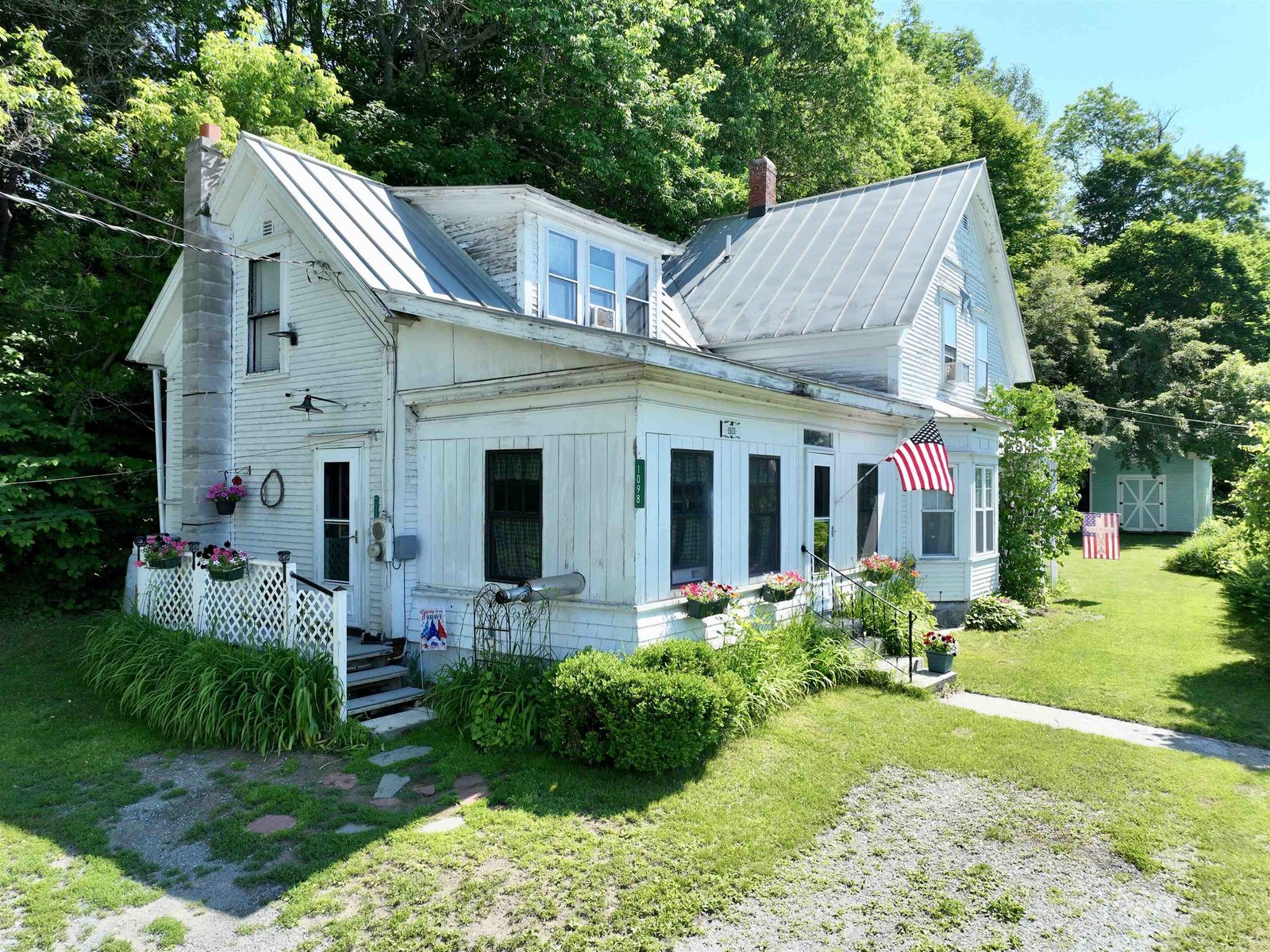 1098 Creamery Road