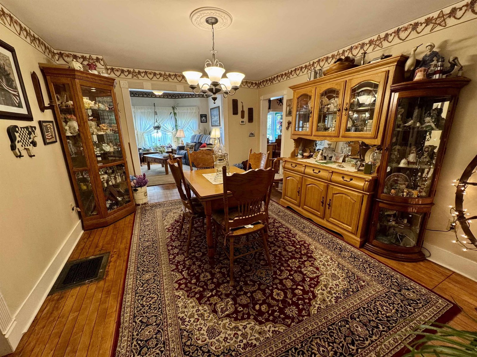 1098 Creamery Road
