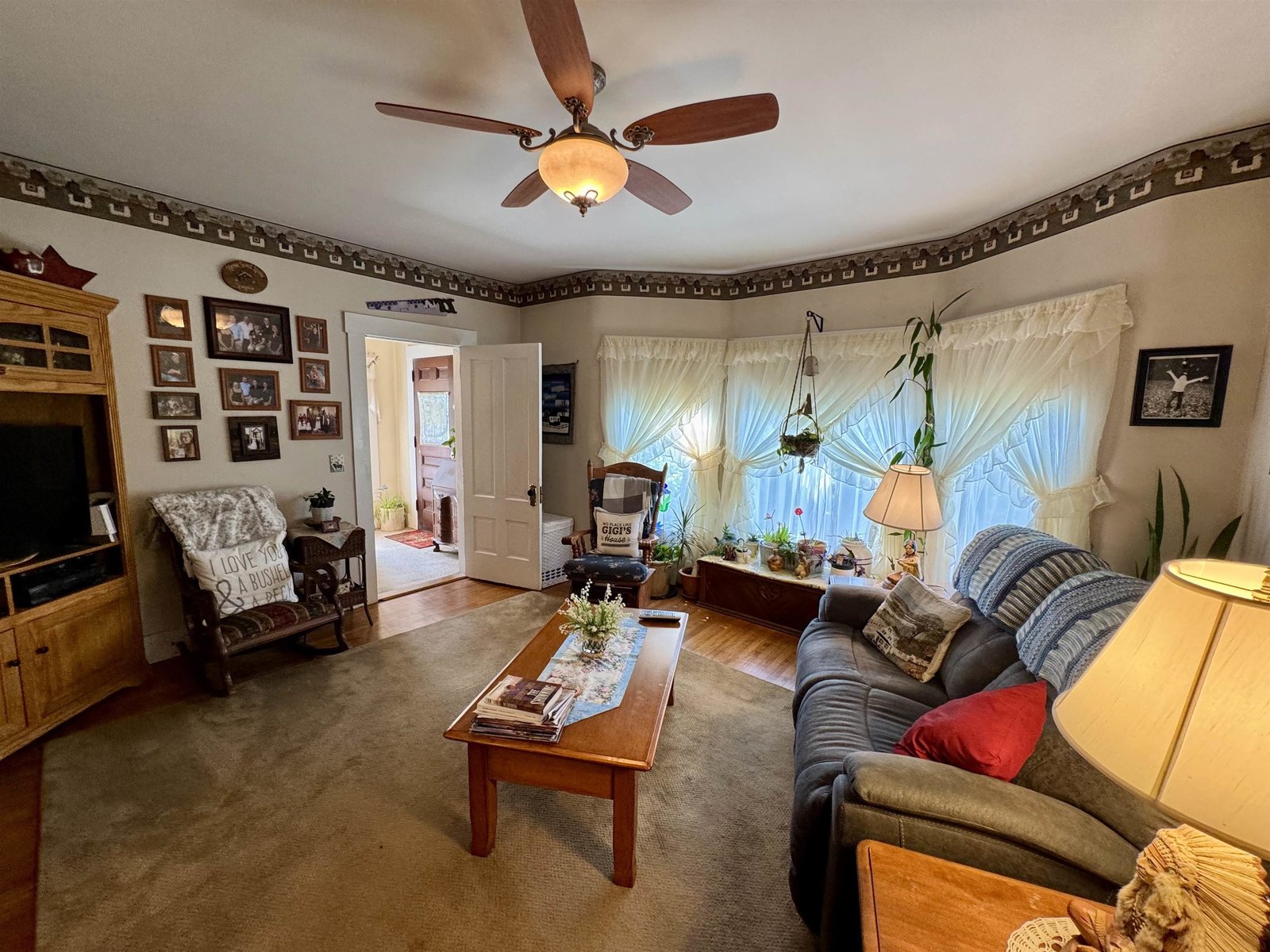 1098 Creamery Road