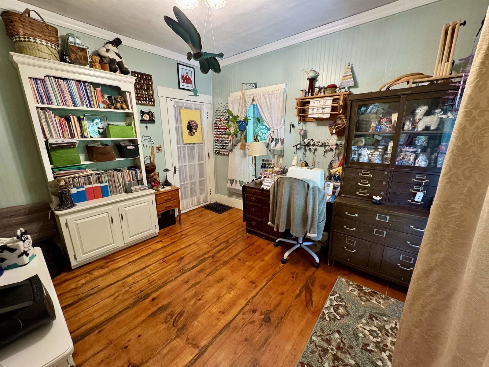 1098 Creamery Road