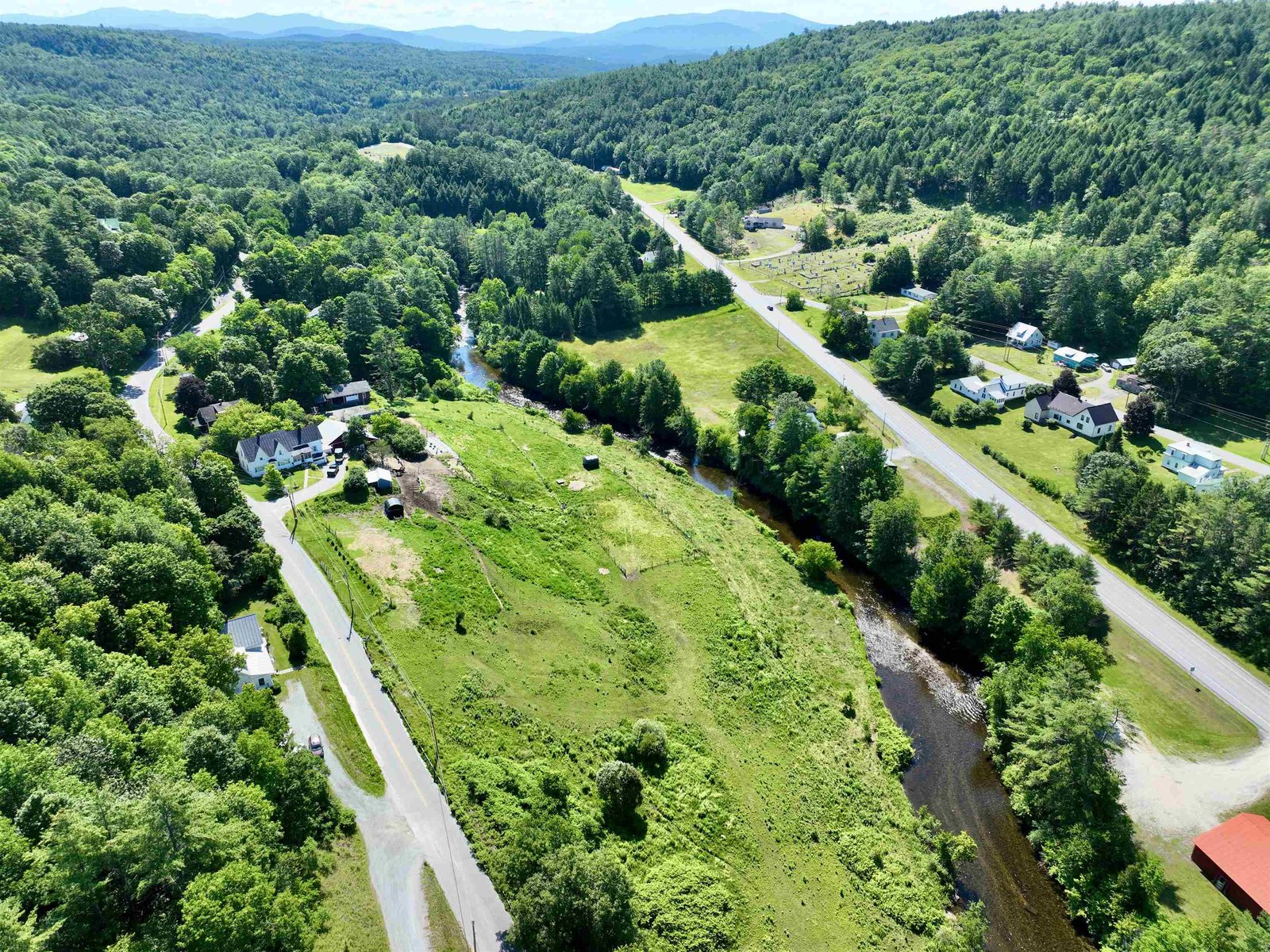 1098 Creamery Road