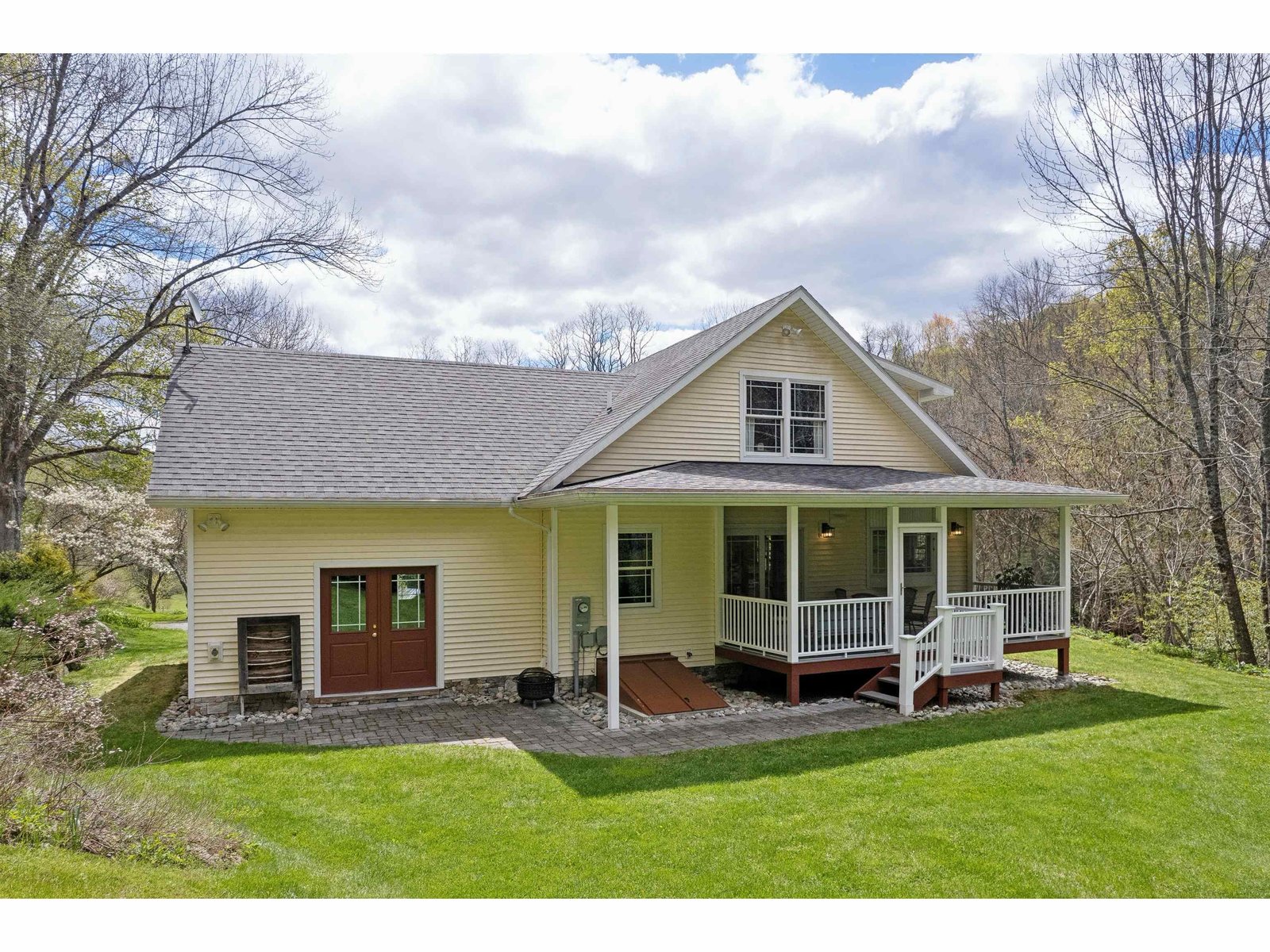 1099 Lilliesvillle Brook Road