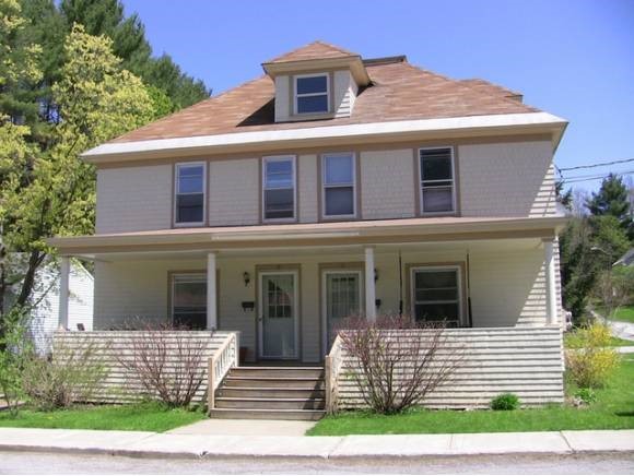 11-13 Intervale Avenue