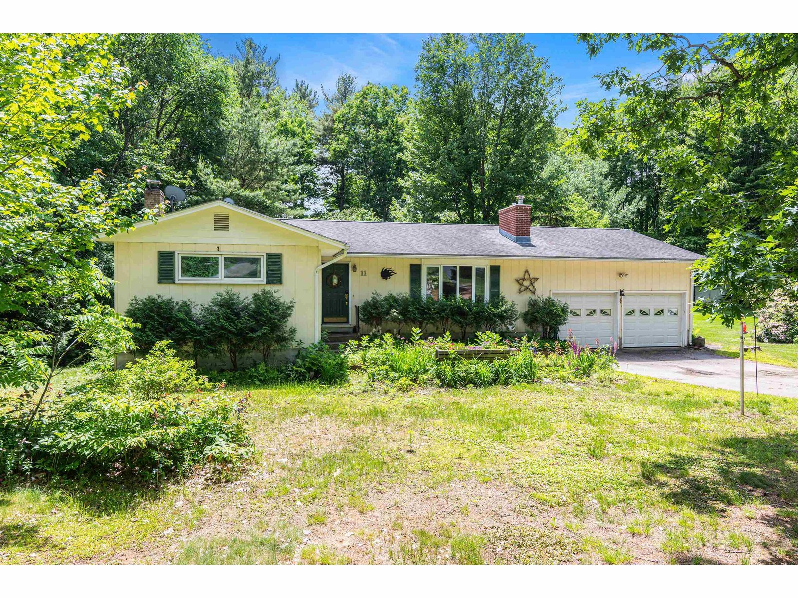 11 Alderbrook Road