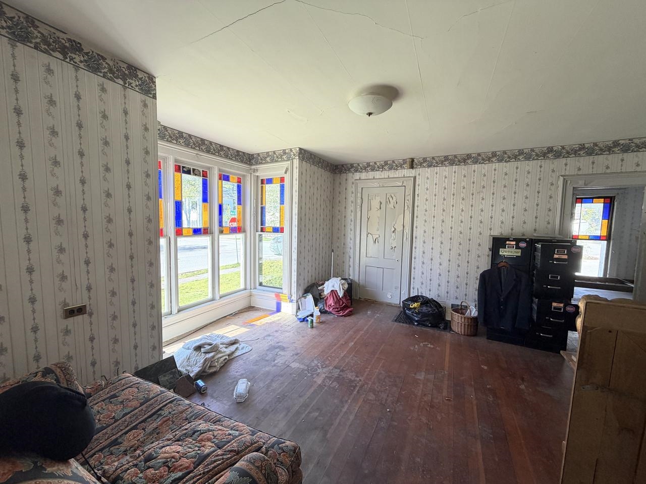 11 Allen Avenue