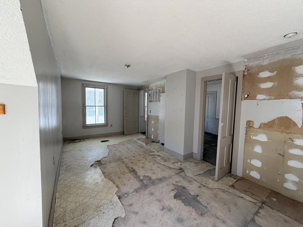 11 Allen Avenue