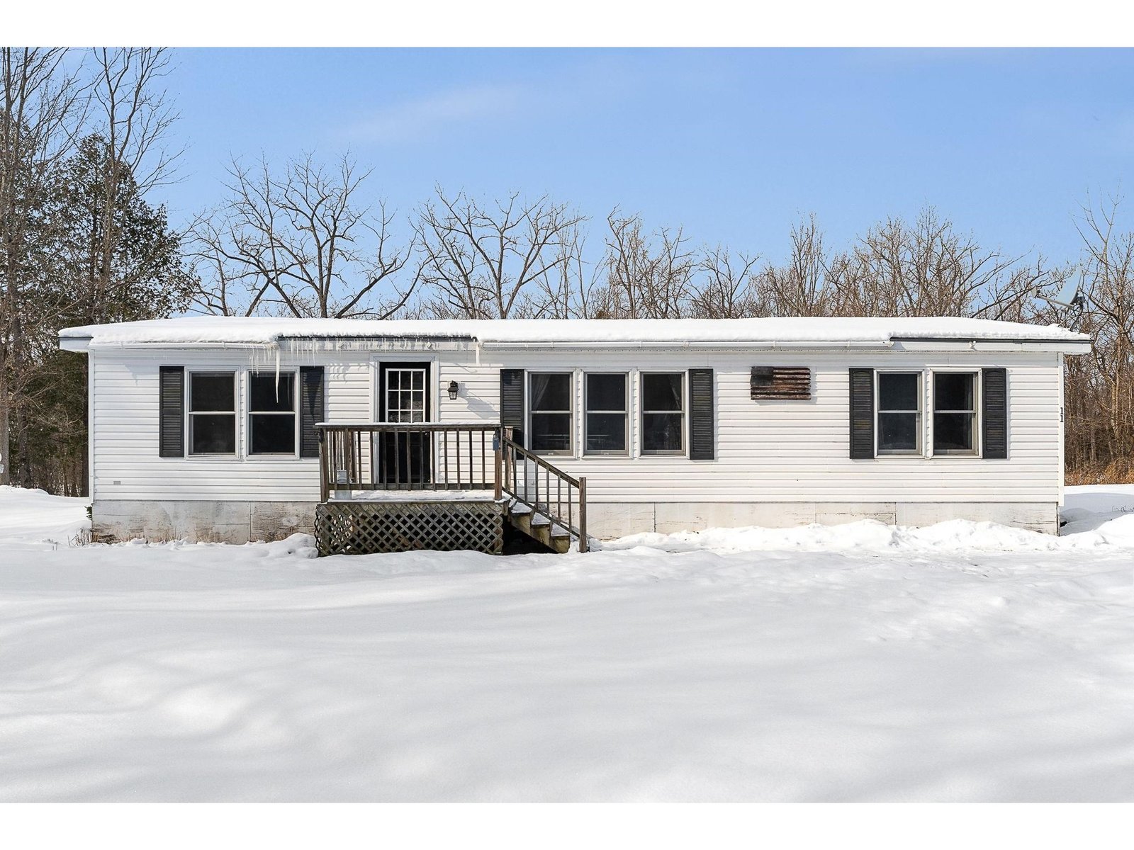 11 Beach Road