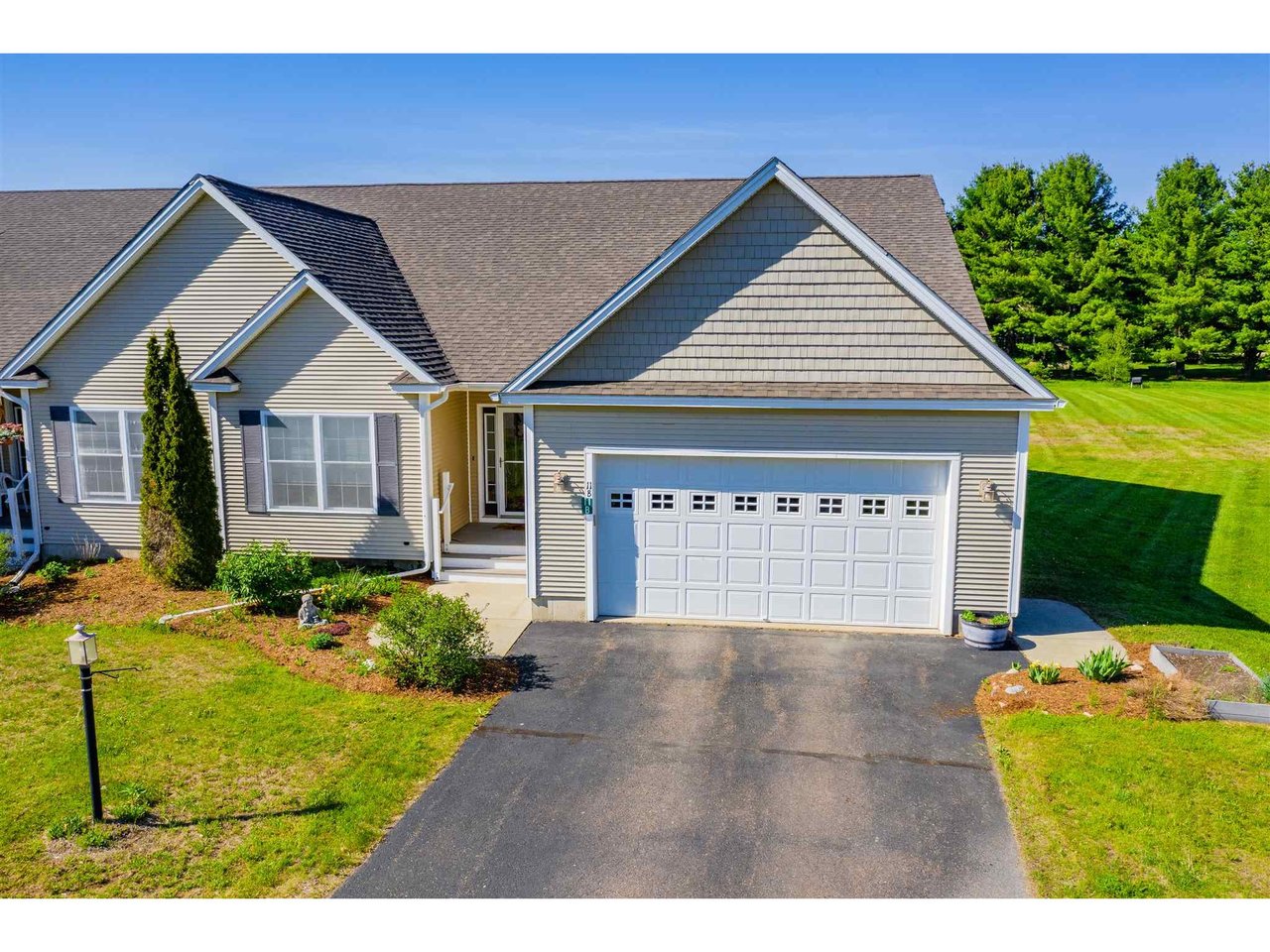 11 Black Walnut Lane, Unit 11 B