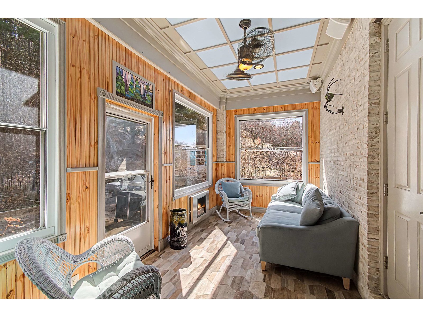 11 Cedar Hill Drive