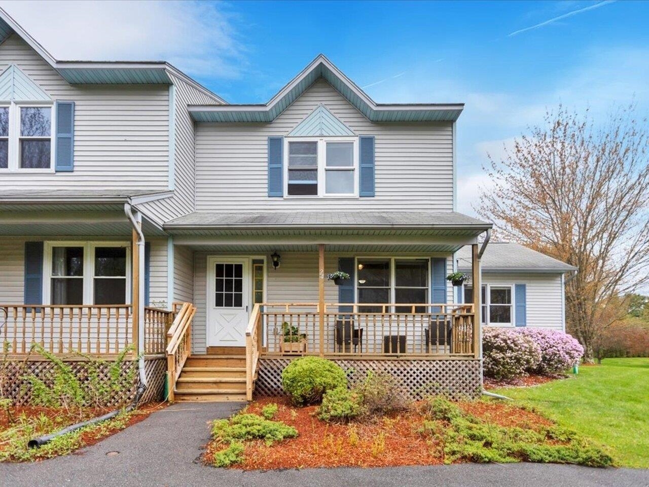 11 Craftsbury Court, Unit 24