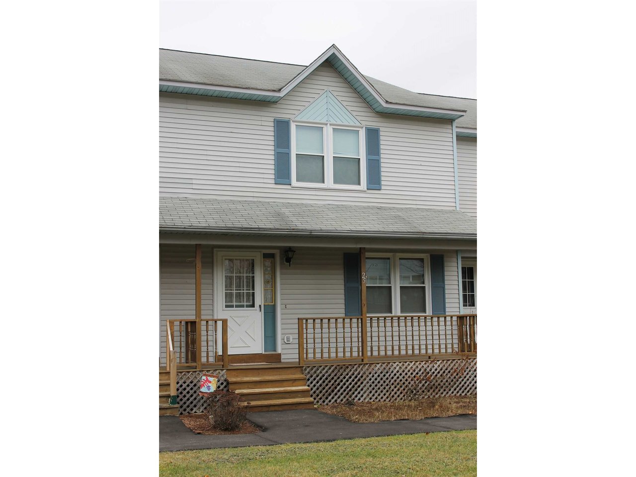 11 Craftsbury Court, Unit 25