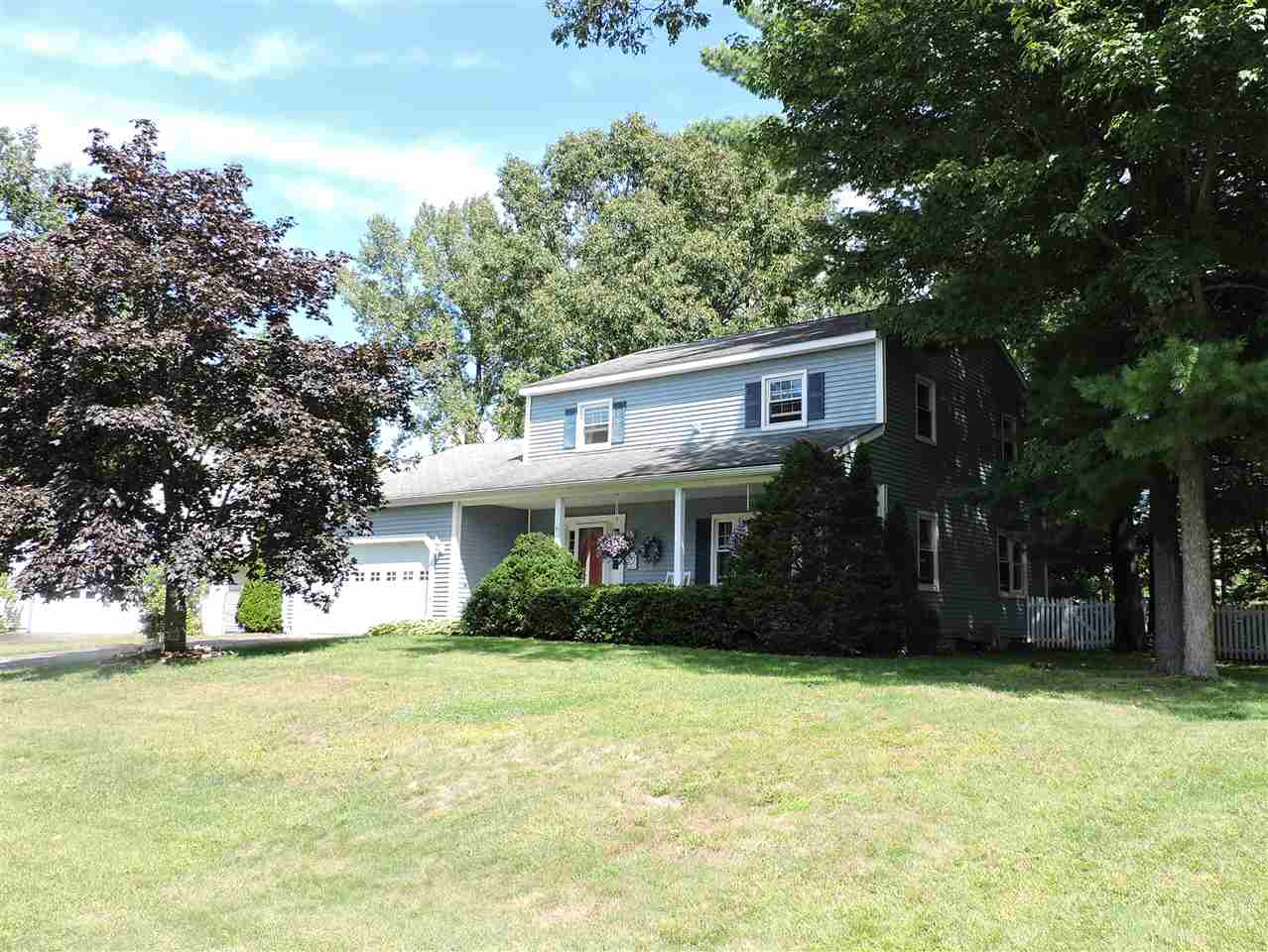 11 Creek Glen