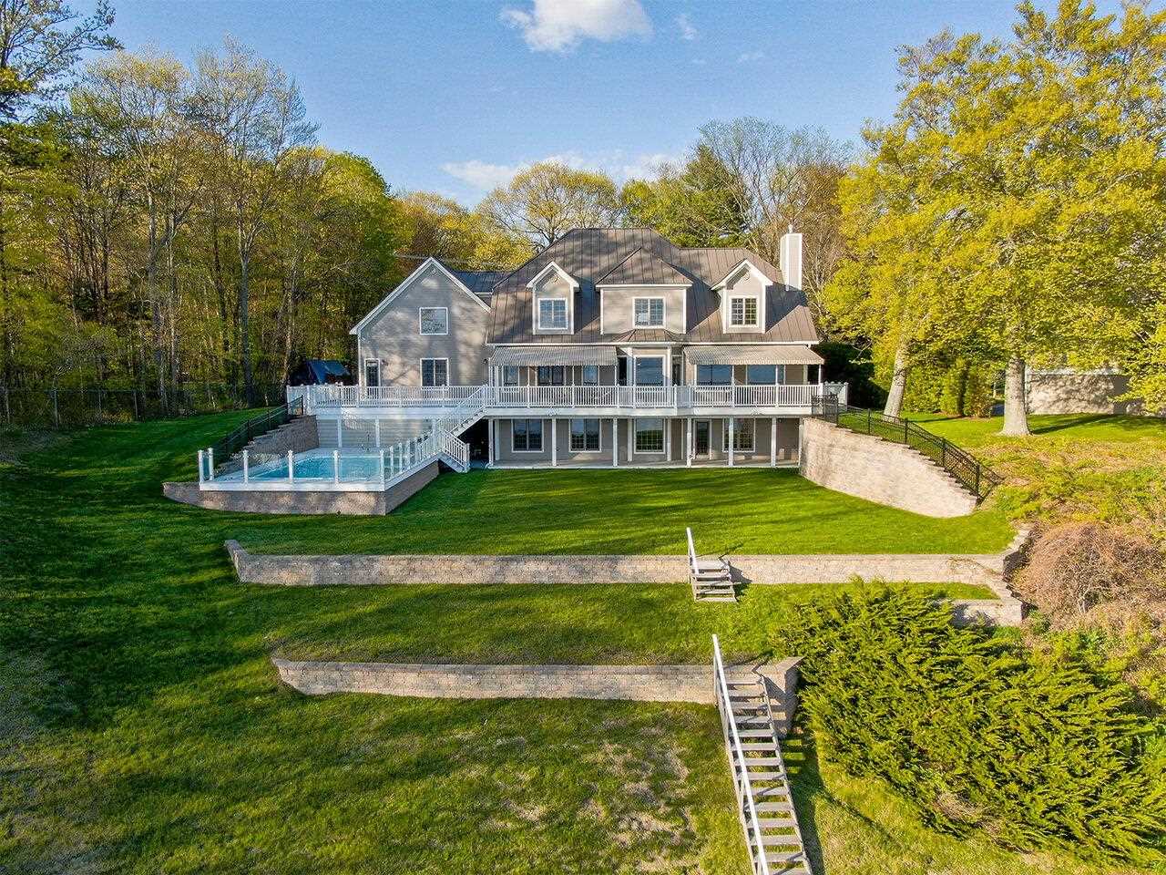 11 Driftwood Lane
