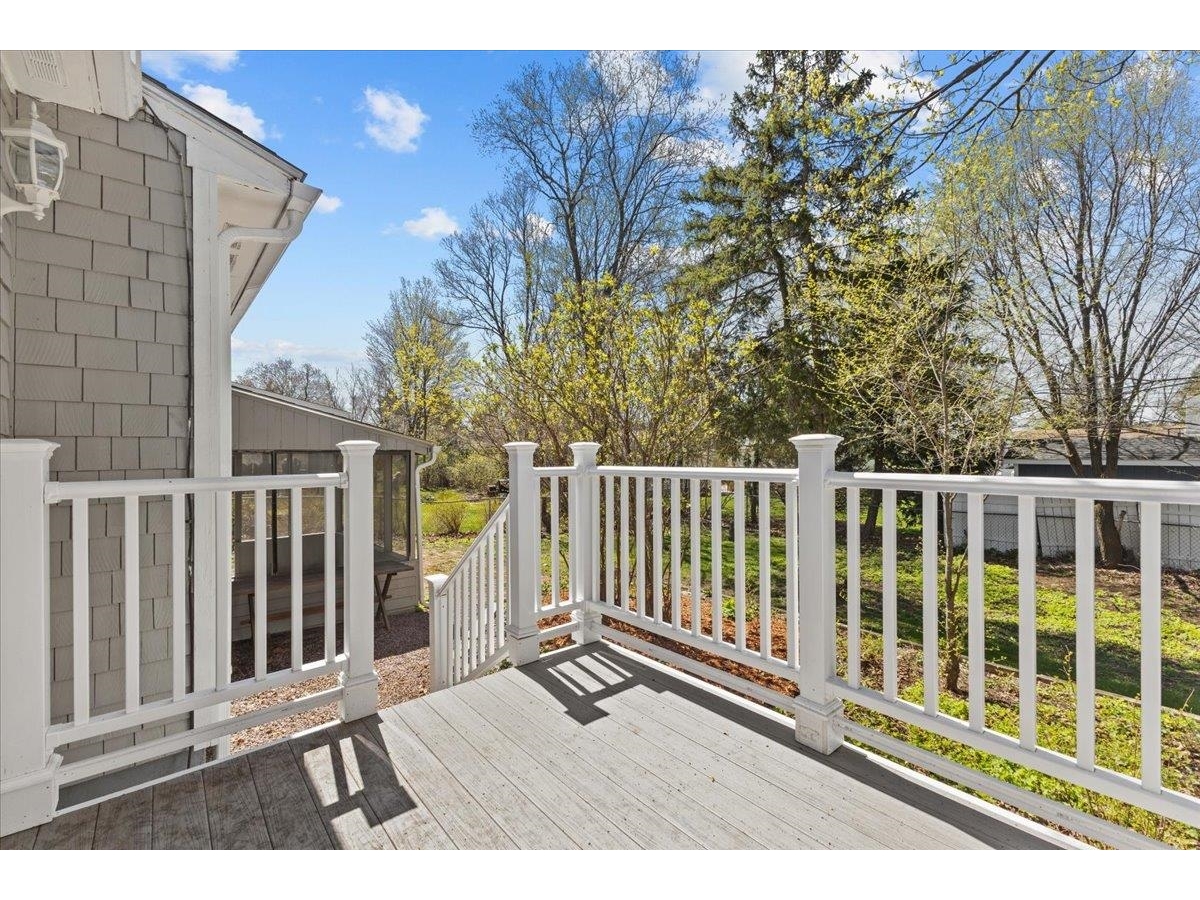 11 Duchess Avenue